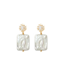 Load image into Gallery viewer, Eloise Earrings