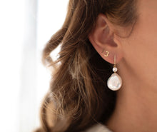 Load image into Gallery viewer, October Earrings