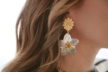 Load image into Gallery viewer, Portia Earrings