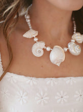 Load image into Gallery viewer, Rocky Necklace