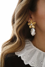 Load image into Gallery viewer, Scarlett Earrings