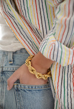 Load image into Gallery viewer, The Showstopper Bracelet